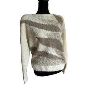 White Stag Sweater With Shoulder Pads Size XL